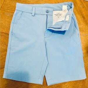 NWOT Vineyard Vines Boys Performance Light Blue Shorts  Size 10